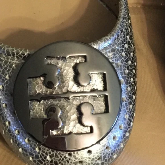 TORY BURCH USED REVA PEWTER FLATS - Picture 2 of 6